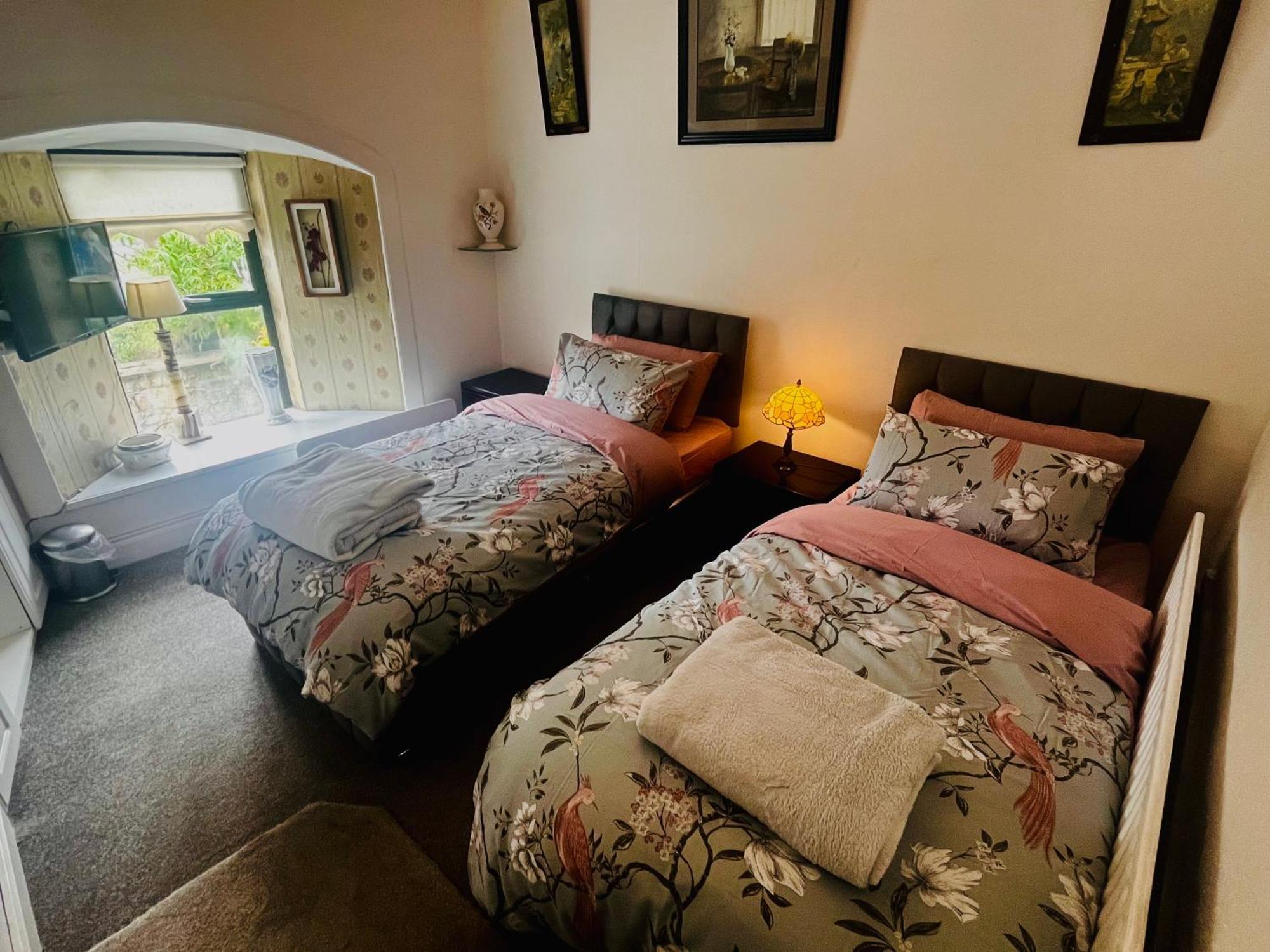 Kingfisher Lodge & Pub Castleconnell Quarto foto
